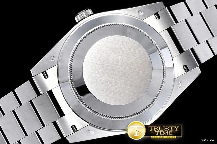 1227 RDD0203 – DayDate 40mm EasyMatch 669